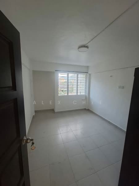Rumah Flat untuk Disewa di Taman Koperasi Jelutong - Alex Chee - Interior - PropertyGuru.com.my