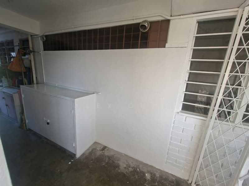 Rumah Flat untuk Disewa di Taman Koperasi Jelutong - Alex Chee - Exterior - PropertyGuru.com.my