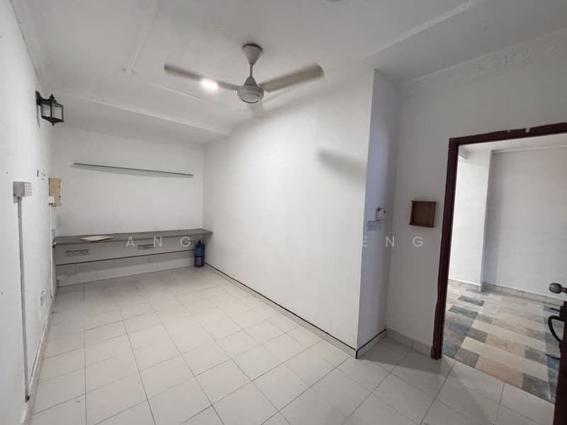 2.5-storey Terraced House for Rent in Taman Mount Austin (Tebrau) - Ang Wee Meng - PropertyGuru.com.my