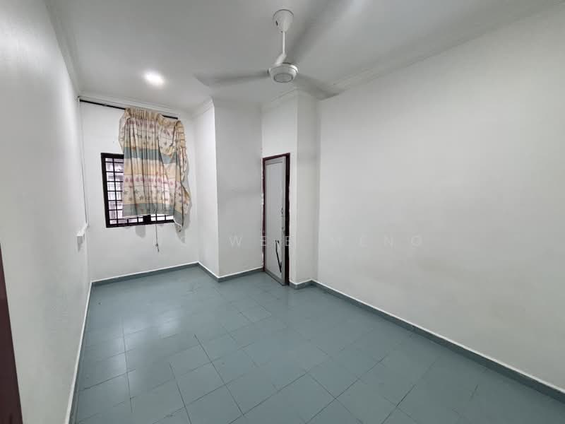 2.5-storey Terraced House for Rent in Taman Mount Austin (Tebrau) - Ang Wee Meng - PropertyGuru.com.my