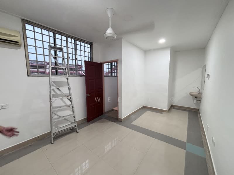 2.5-storey Terraced House for Rent in Taman Mount Austin (Tebrau) - Ang Wee Meng - PropertyGuru.com.my