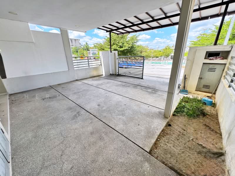 Rumah Teres 2 Tingkat untuk Dijual di Taman TTDI Grove (Kajang) - Herman Sazwan Nor Rahim - Exterior - PropertyGuru.com.my