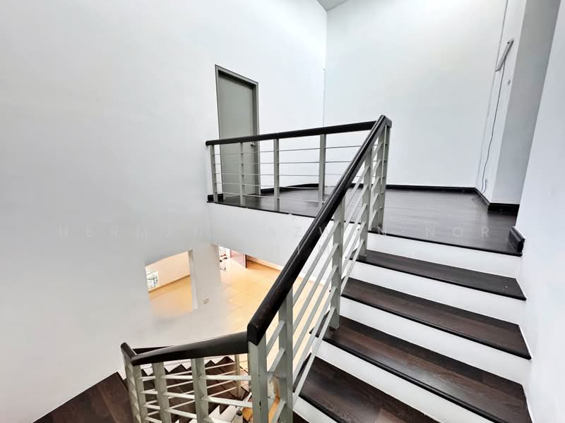 Rumah Teres 2 Tingkat untuk Dijual di Taman TTDI Grove (Kajang) - Herman Sazwan Nor Rahim - Interior - PropertyGuru.com.my