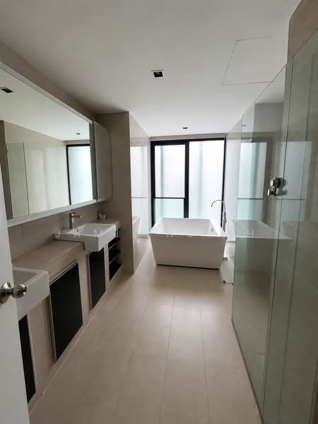 Service Residence for Rent at Lumi Tropicana - Jamie Huynh - Bathroom - PropertyGuru.com.my