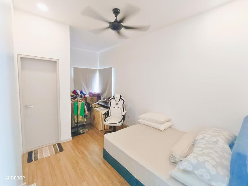 Rumah Teres 2 Tingkat untuk Dijual di Serene Heights (Semenyih) - Liza Khalid - PropertyGuru.com.my