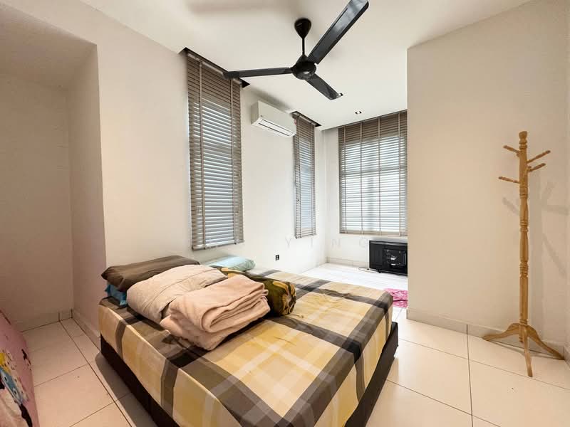 2-storey Terraced House for Sale in Taman Kempas Indah (Tebrau) - Shu Ying - Bedroom - PropertyGuru.com.my