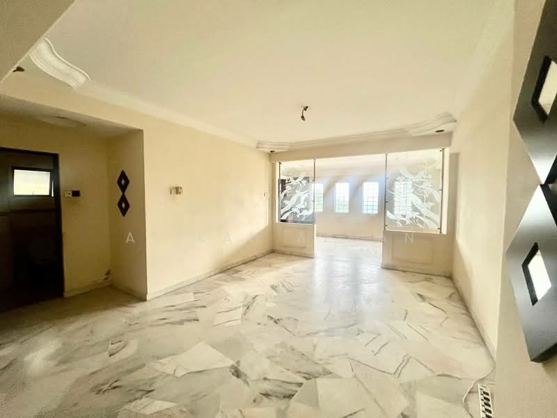 Kondominium untuk Dijual di Bukit Pandan Kondominium 2 - Atikah Azman - Living Room - PropertyGuru.com.my