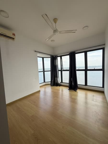 Kondominium untuk Disewa di Royal Strand @ Country Garden Danga Bay - Jee Hui - PropertyGuru.com.my
