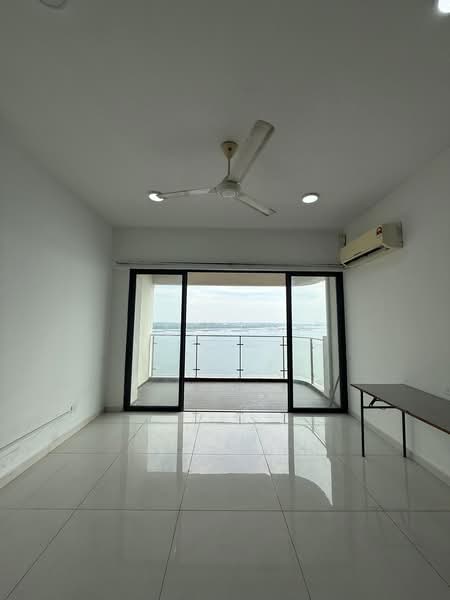 Kondominium untuk Disewa di Royal Strand @ Country Garden Danga Bay - Jee Hui - PropertyGuru.com.my