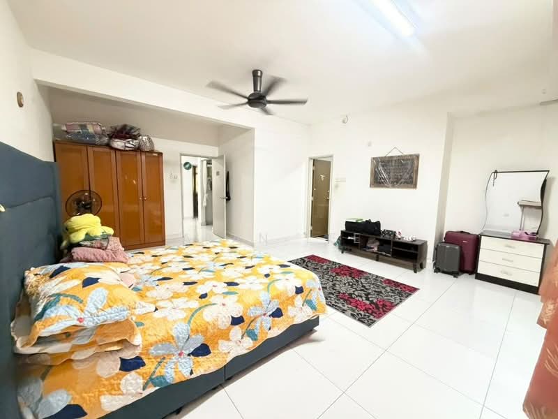 2-storey Terraced House for Sale in Taman Bestari Indah (Ulu Tiram) - Alan Lee - Bedroom - PropertyGuru.com.my