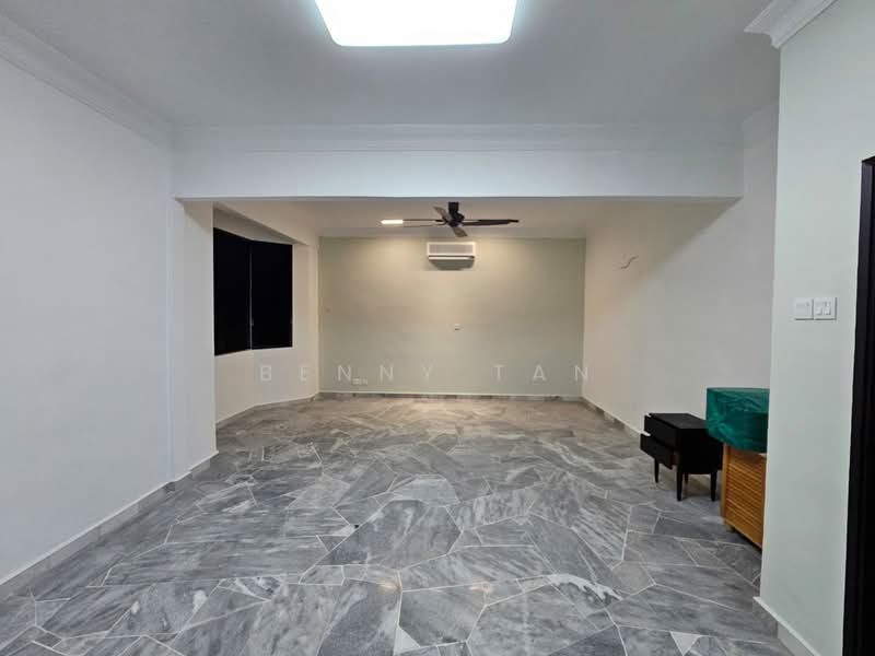 Apartment for Rent at Subang Perdana Goodyear Court 10 - Benny Tan - Living Room - PropertyGuru.com.my