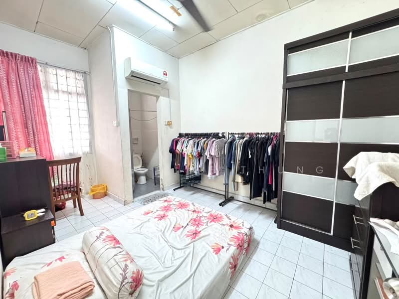 1-storey Terraced House for Sale in Taman Megah Ria (Masai) - Catherine Thung - PropertyGuru.com.my