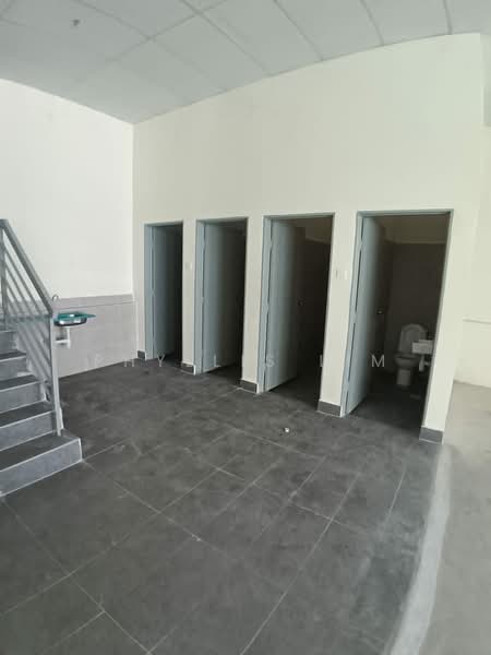 Kilang untuk Disewa di North Port (Pelabuhan Utara) (Port Klang (Pelabuhan Klang)) - Phyllis Lim - Bathroom - PropertyGuru.com.my