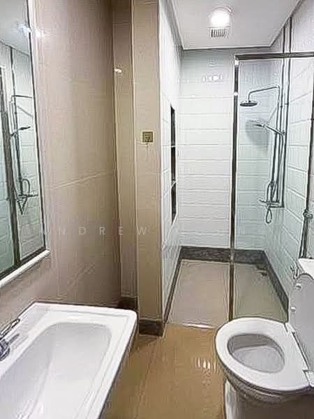Kondominium untuk Dijual di Quayside Seafront Resort Condominiums - Andrew Chong - Bathroom - PropertyGuru.com.my