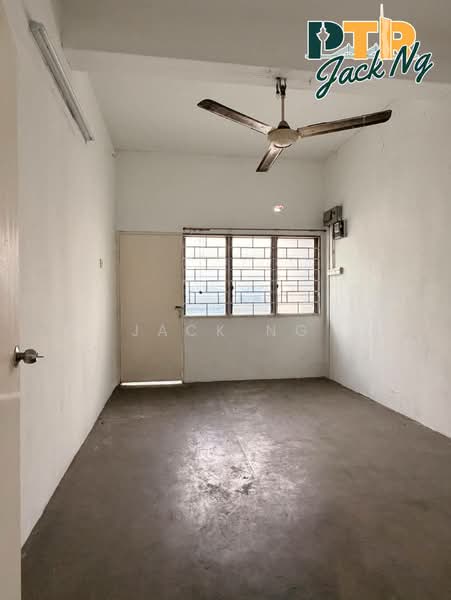 Shop for Rent in Raja Uda (Butterworth) - Jack Ng - Interior - PropertyGuru.com.my