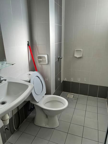 Pangsapuri untuk Disewa di Villa Tropika - Farah Rasul - Bathroom - PropertyGuru.com.my