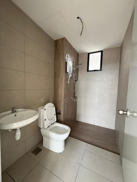 Servis Apartment untuk Dijual di You City 3 - KS Chia - Bathroom - PropertyGuru.com.my