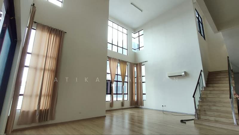 Rumah Teres 2 Tingkat untuk Dijual di Abadi Heights (Puchong) - Atikah Azman - Living Room - PropertyGuru.com.my