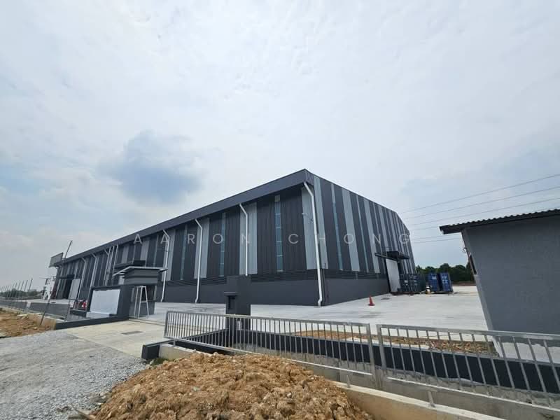 Factory for Rent in Pulau Indah (Klang) - Aaron Chong - Exterior - PropertyGuru.com.my