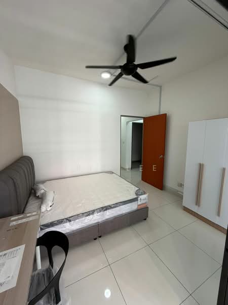 Kondominium untuk Disewa di The Holmes 2 - Iris Lee - Bedroom - PropertyGuru.com.my