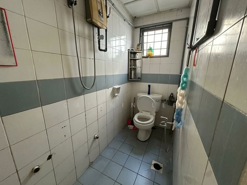 Kedai / Pejabat untuk Disewa di Usj 9 (Subang Jaya) - Cassnin Lee - Bathroom - PropertyGuru.com.my