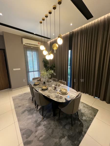 Rumah Teres 3 Tingkat untuk Dijual di Seri Kembangan (Selangor) - Kazen Liew - Dining Room - PropertyGuru.com.my