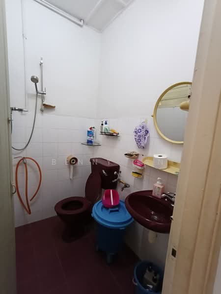 Rumah Teres 1 Tingkat untuk Dijual di SS18 (Subang Jaya) - Benny Tan - Bathroom - PropertyGuru.com.my