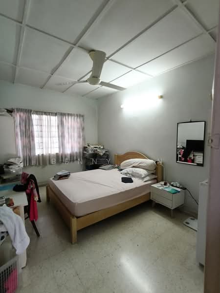 Rumah Teres 1 Tingkat untuk Dijual di SS18 (Subang Jaya) - Benny Tan - Bedroom - PropertyGuru.com.my