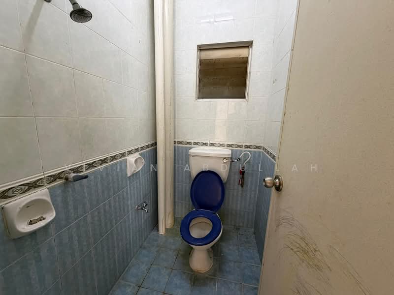 Apartment for Sale at Bistari Impian Apartment - Vivian Abdullah - Bathroom - PropertyGuru.com.my