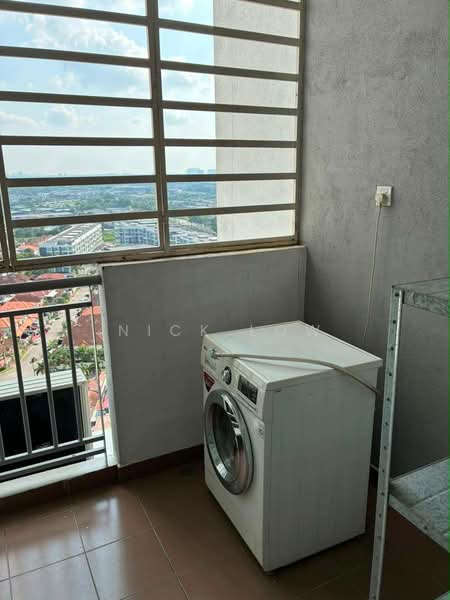 Pangsapuri untuk Disewa di Austin Regency (Pangsapuri Austin Perdana) - Nick Low - Balcony - PropertyGuru.com.my