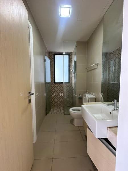 Kediaman Servis untuk Dijual di Icon Residenz 1 @ Icon City - Sharon Chow - Bathroom - PropertyGuru.com.my