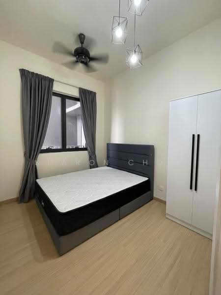 Kediaman Servis untuk Dijual di Icon Residenz 1 @ Icon City - Sharon Chow - Bedroom - PropertyGuru.com.my