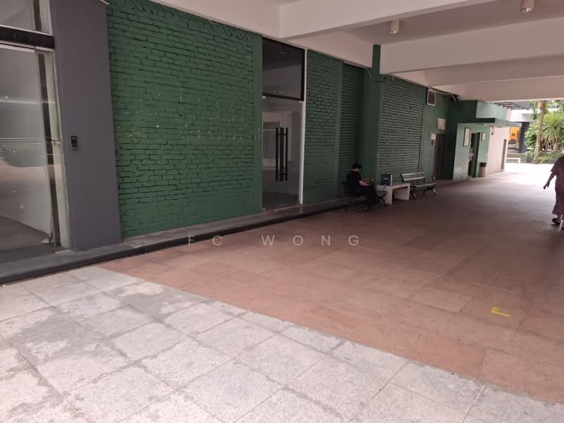 Shop / Office for Rent in Pusat Bandar Puchong (Puchong) - FC Wong - Exterior - PropertyGuru.com.my