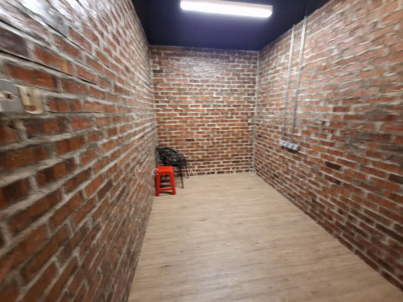 Kedai / Pejabat untuk Disewa di Pusat Bandar Puchong (Puchong) - FC Wong - Setiawalk 1st Floor 4 Story Building - PropertyGuru.com.my