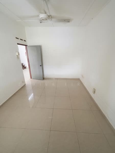 1-storey Terraced House for Sale in SS3 (Petaling Jaya) - Zahier Firza - PropertyGuru.com.my