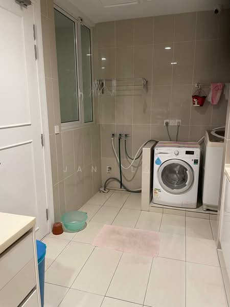 Condominium for Sale at Pavilion Hilltop - Jane Lai - Interior - PropertyGuru.com.my