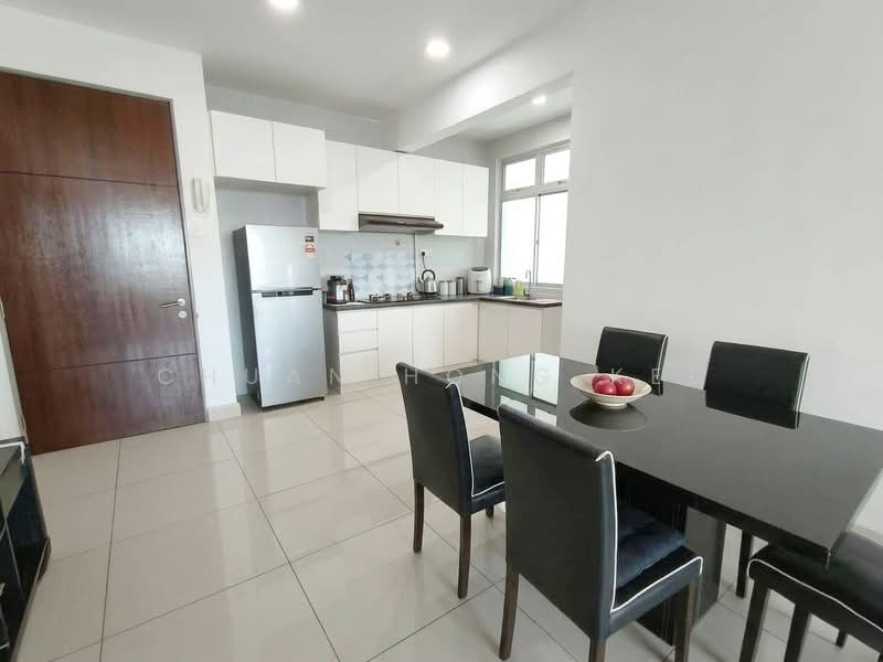 Servis Apartment untuk Disewa di Larkin Heights - Chuan Hong Kee - Kitchen - PropertyGuru.com.my