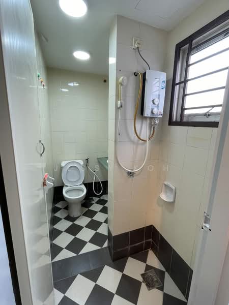 Service Residence for Rent at The Embassy (Bangunan Duta Impian) - Jessy Koh - Bathroom - PropertyGuru.com.my