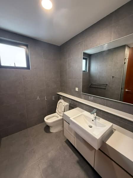 Condominium for Rent at Muze @ PICC - Alex Lim - Bathroom - PropertyGuru.com.my