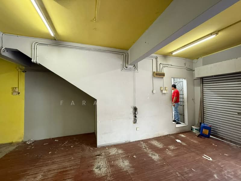 Kedai untuk Disewa di Bukit Sentosa (Rawang) - Farah Rasul - Interior - PropertyGuru.com.my
