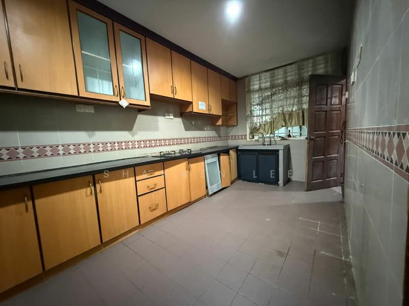 Semi-Detached House for Sale in Kampung Mohd Amin (Johor Bahru) - Shannen Lee - Kitchen - PropertyGuru.com.my