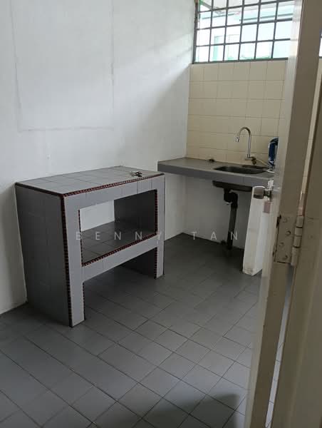 2-storey Terraced House for Rent in SS19 (Subang Jaya) - Benny Tan - Kitchen - PropertyGuru.com.my