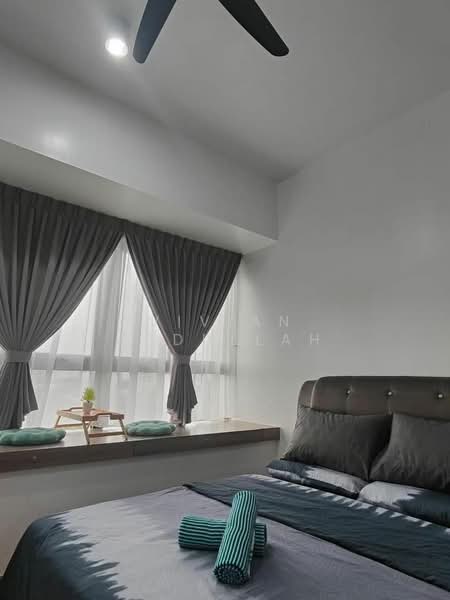 Condominium for Sale at Bay Point @ Country Garden Danga Bay - Vivian Abdullah - Bedroom - PropertyGuru.com.my