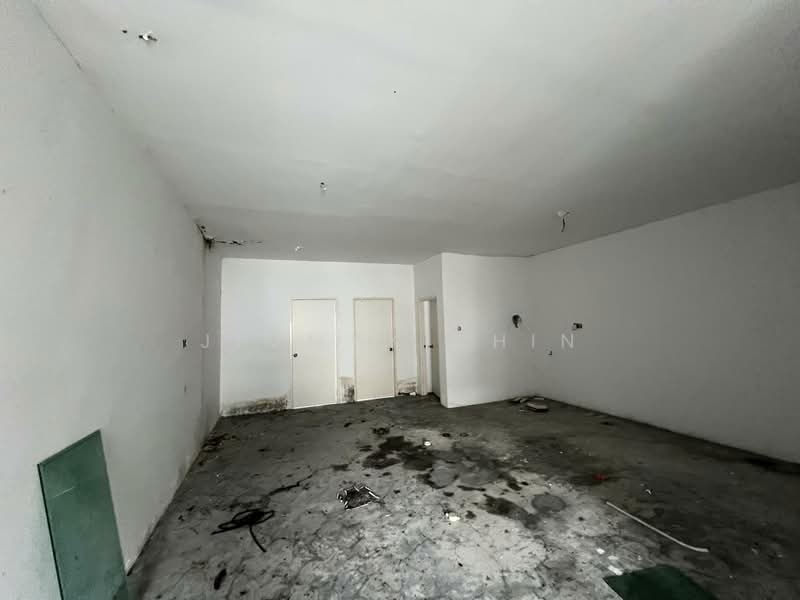 Shop for Sale in Kuching (Sarawak) - Jimmyy Chin - PropertyGuru.com.my