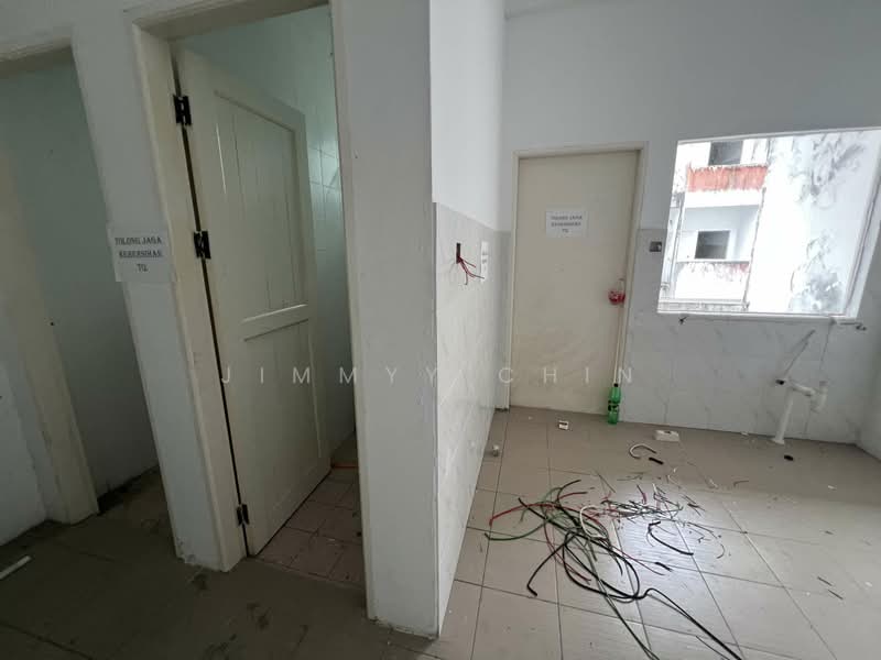 Shop for Sale in Kuching (Sarawak) - Jimmyy Chin - PropertyGuru.com.my