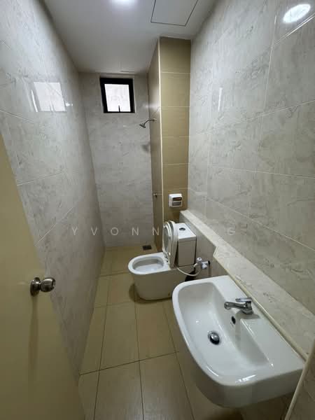 Service Residence for Rent at D'Summit Residences - Yvonne Ng - PropertyGuru.com.my