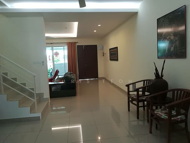 2.5-storey Terraced House for Sale in Sungai Ara (Penang) - Chris Teoh - Living Room - PropertyGuru.com.my