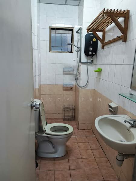 Apartment for Rent at Villa Dahlia - Nancy Tan - Bathroom - PropertyGuru.com.my