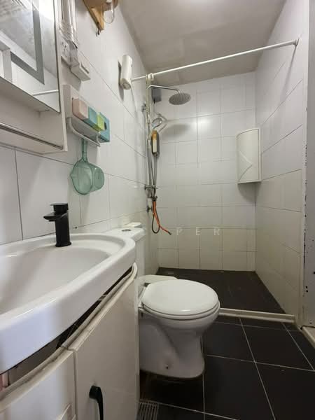 Service Residence for Rent at VIM 3 @ Desa Park North - Eric Per - Bathroom - PropertyGuru.com.my