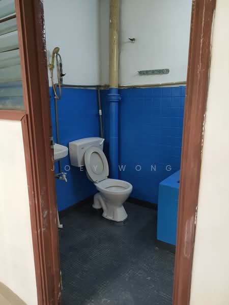 2-storey Terraced House for Rent in Happy Garden (Kuchai Lama) - Joey Wong - Bathroom - PropertyGuru.com.my